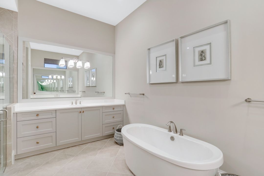 16448 Talis Park Dr, Naples, FL 34110