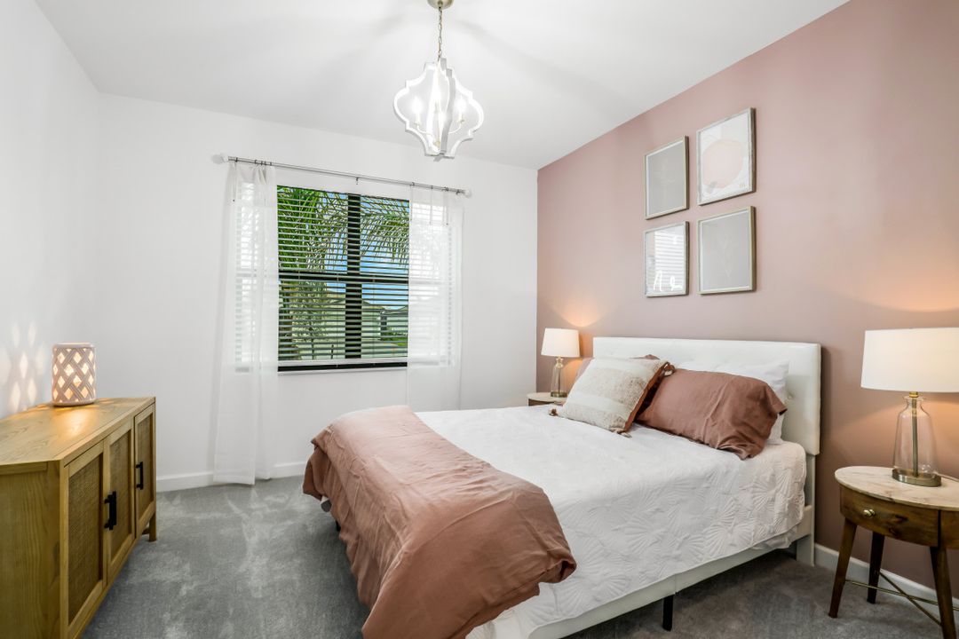 18315 Ridgeline Dr, Estero, FL 33928