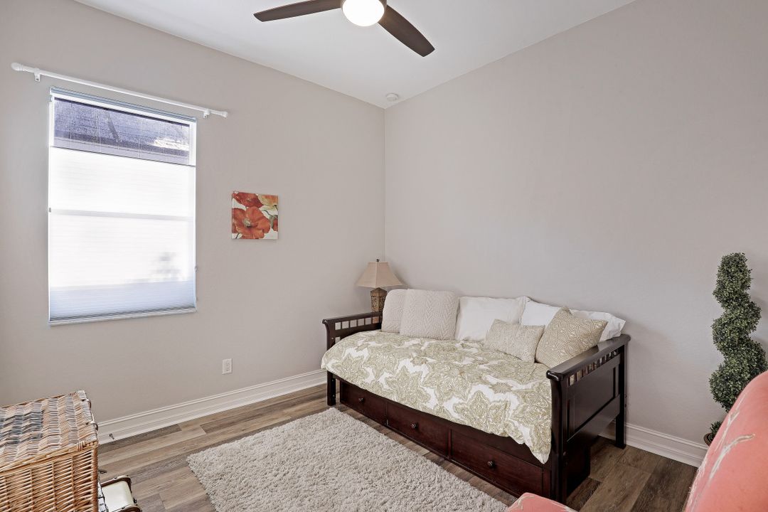 2608 Windwood Pl, Cape Coral, FL 33991