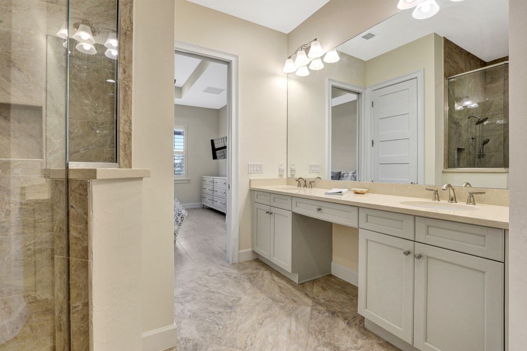 5778 Highbourne Dr, Naples, FL 34113