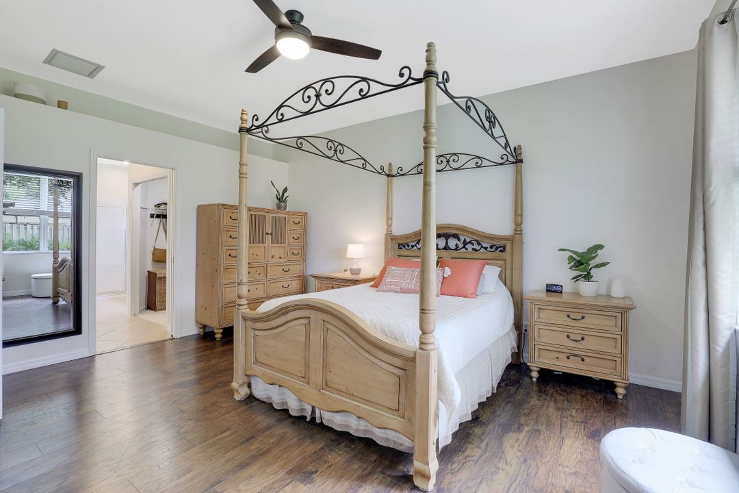 8392 Laurel Lakes Blvd, Naples, FL 34119