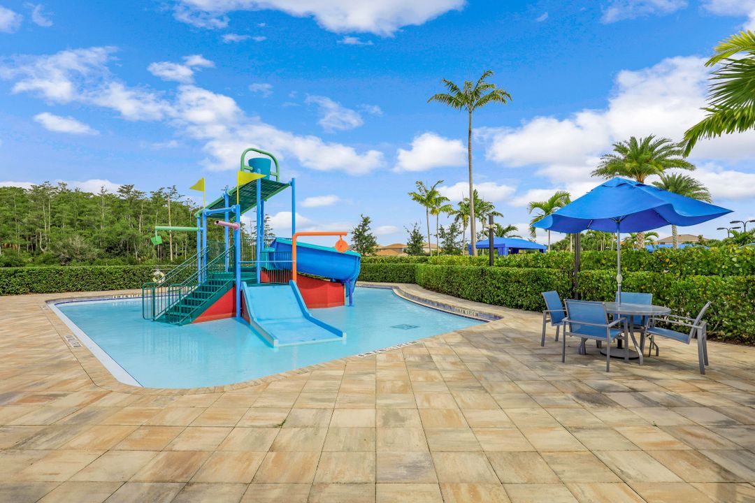 11558 Meadowrun Cir, Fort Myers, FL 33913