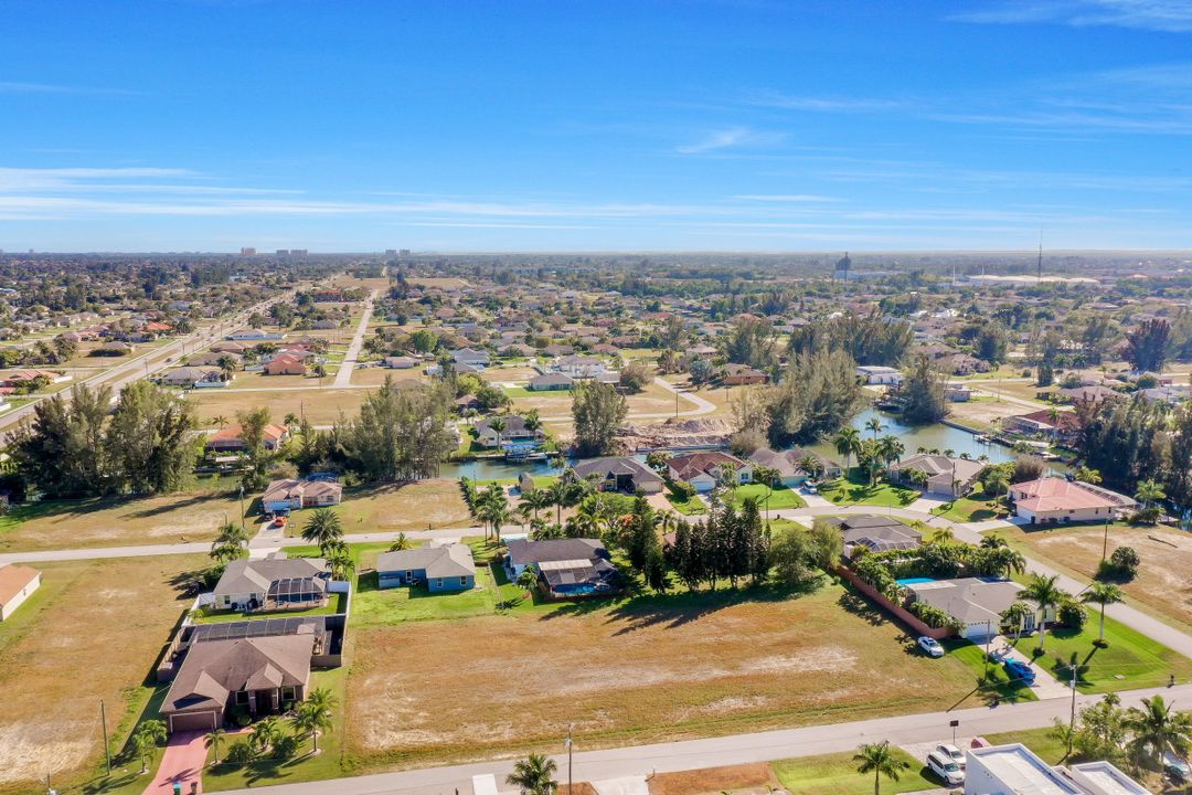 1620 SW 27th Terrace, Cape Coral, FL 33914