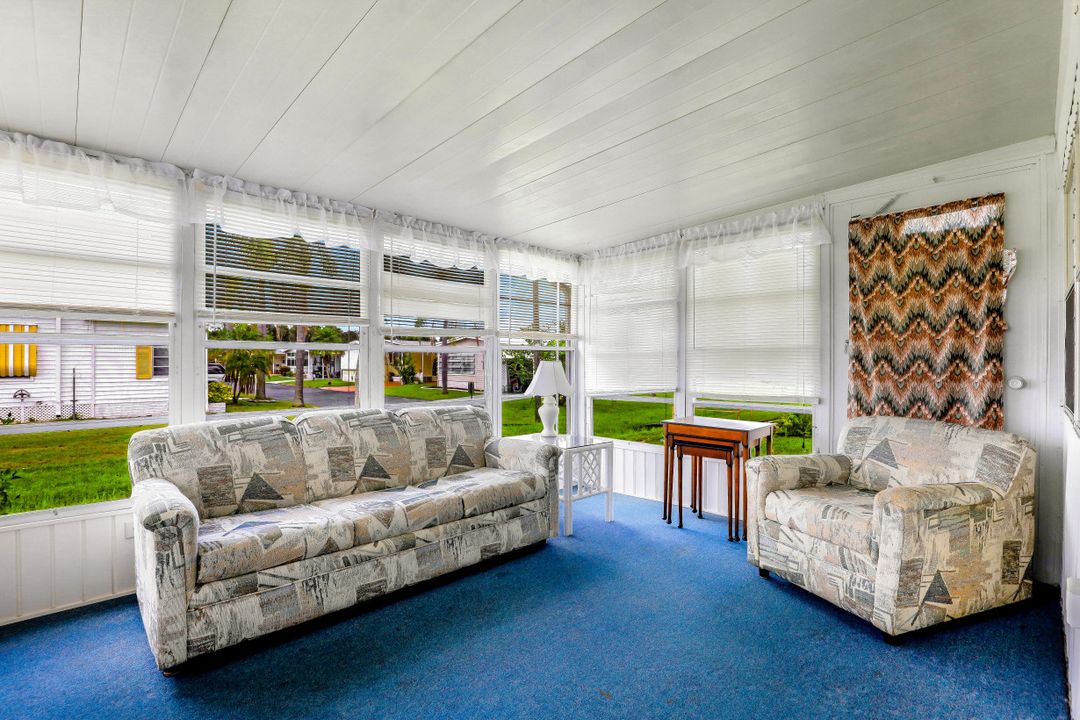 818 Homefolks St, North Fort Myers, FL 33917