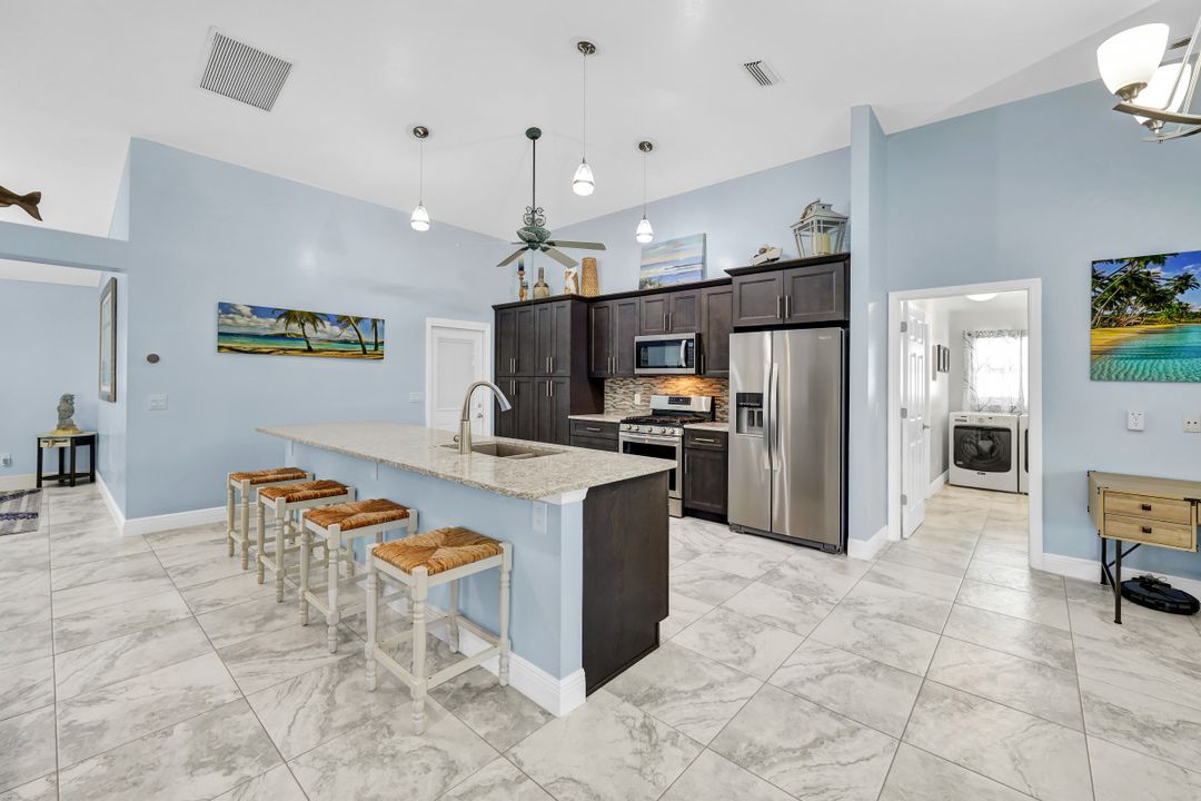 4109 SW 5th Pl, Cape Coral, FL 33914