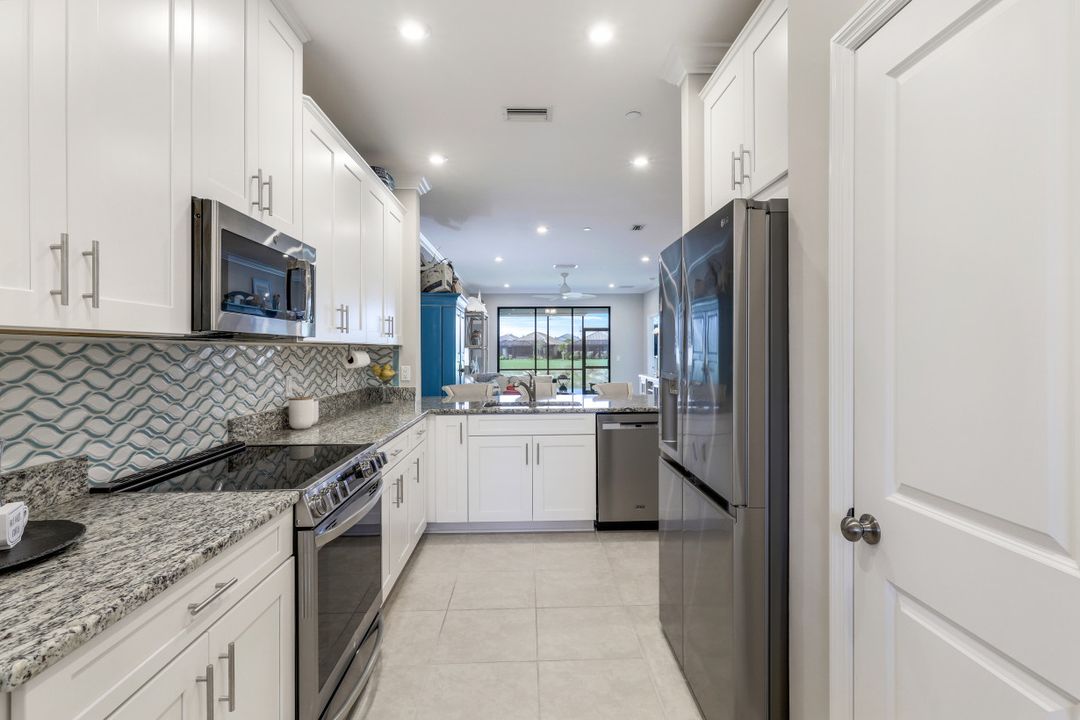 9393 Pocida Ct #102, Naples, FL 34119