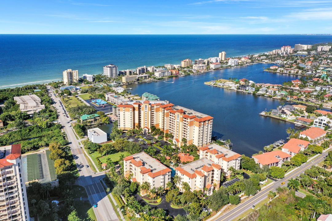 400 Flagship Dr #306, Naples, FL 34108