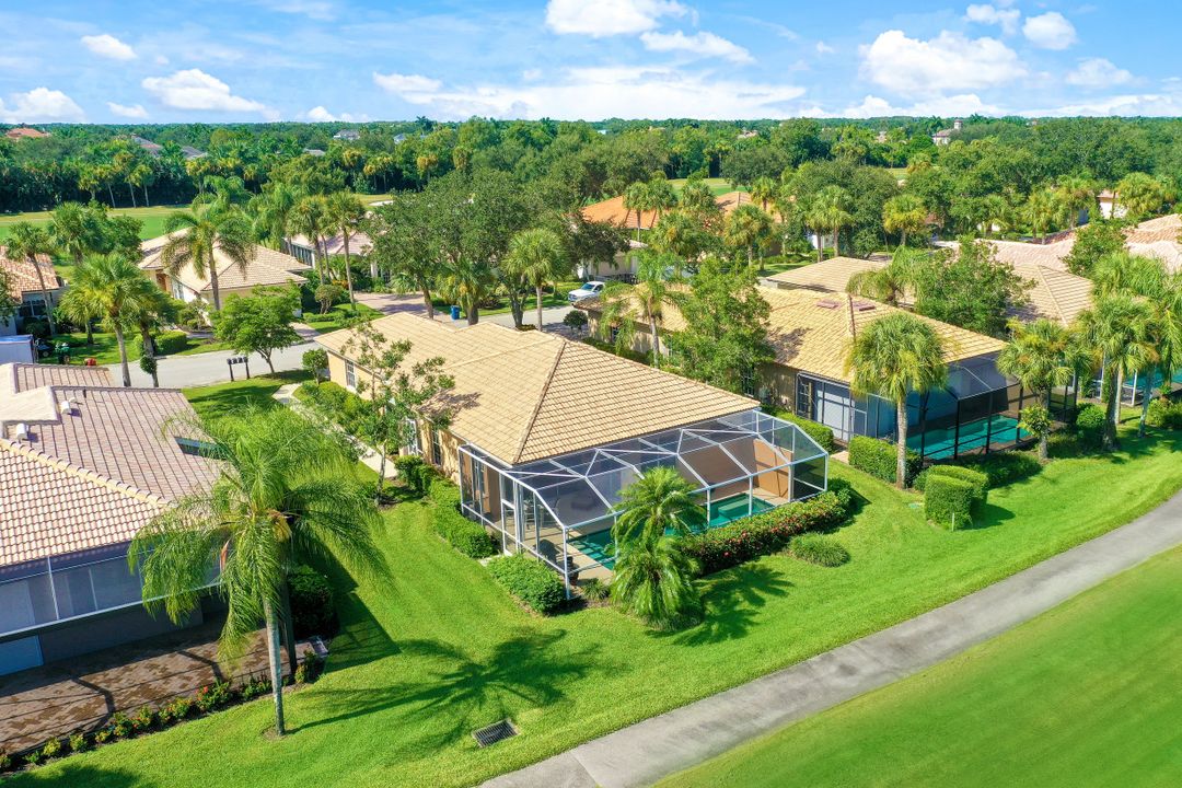 13641 Southampton Dr, Bonita Springs, FL 34135