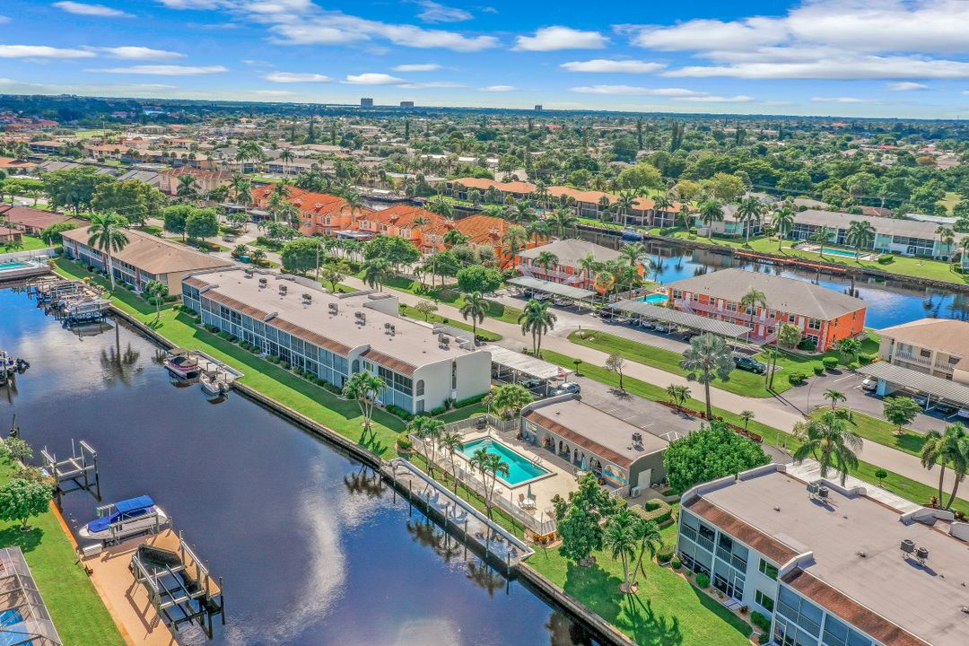 4549 SE 5th Pl #214, Cape Coral, FL 33904
