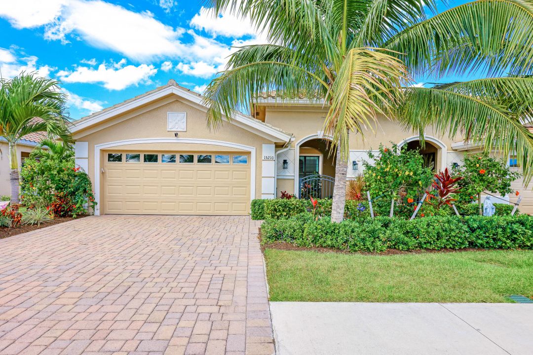 15210 Cortona Wy, Fort Myers, FL 33908