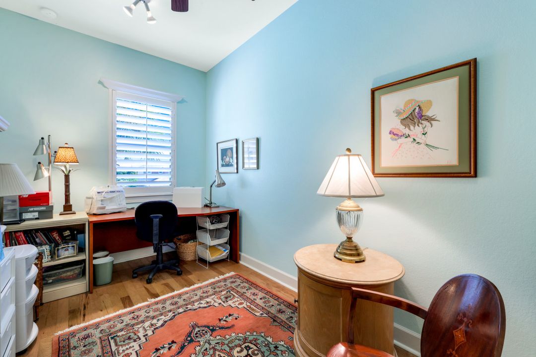 9220 Quartz Ln #201, Naples, FL 34120