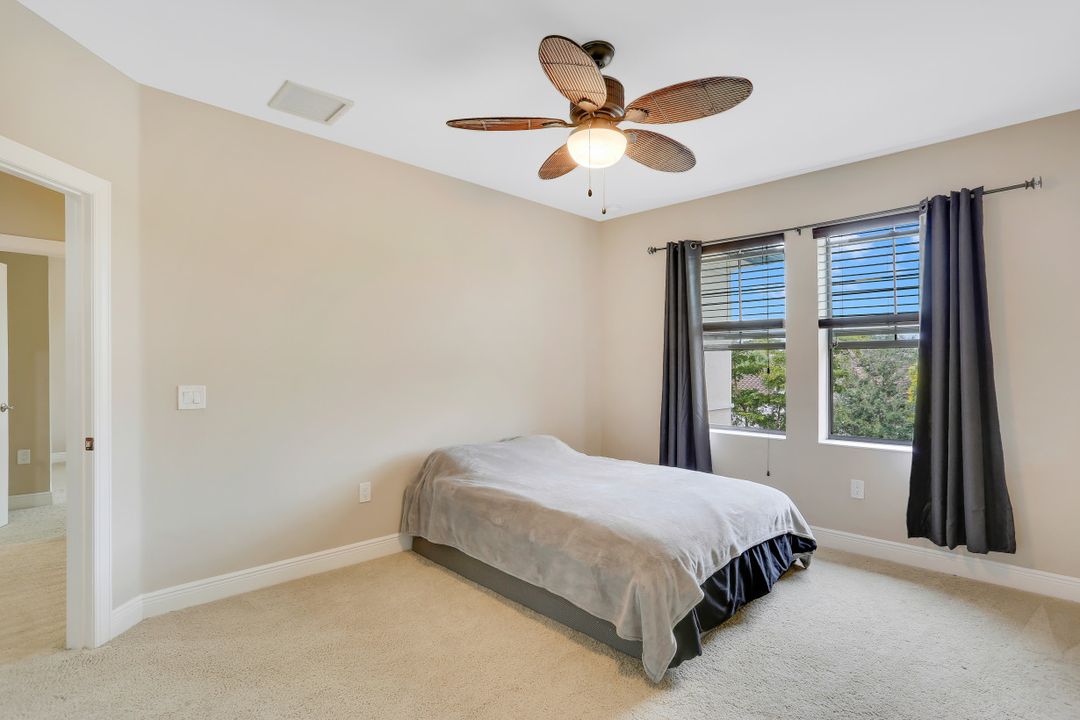 12713 Astor Pl, Fort Myers, FL 33913