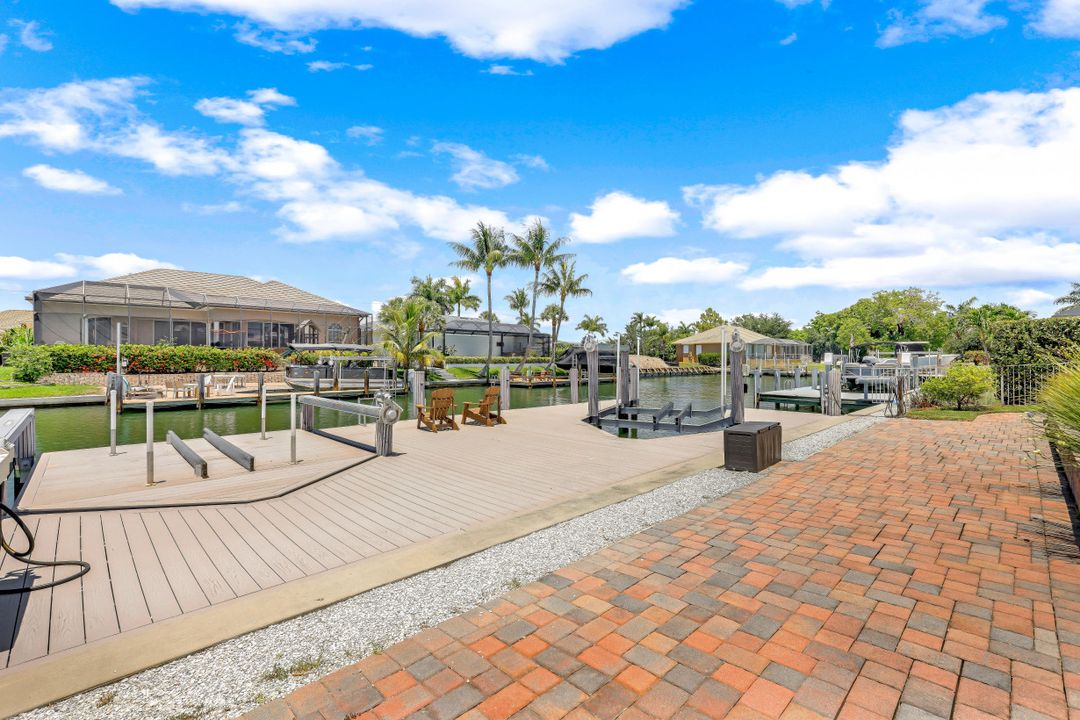 1232 Mistletoe Ct, Marco Island, FL 34145