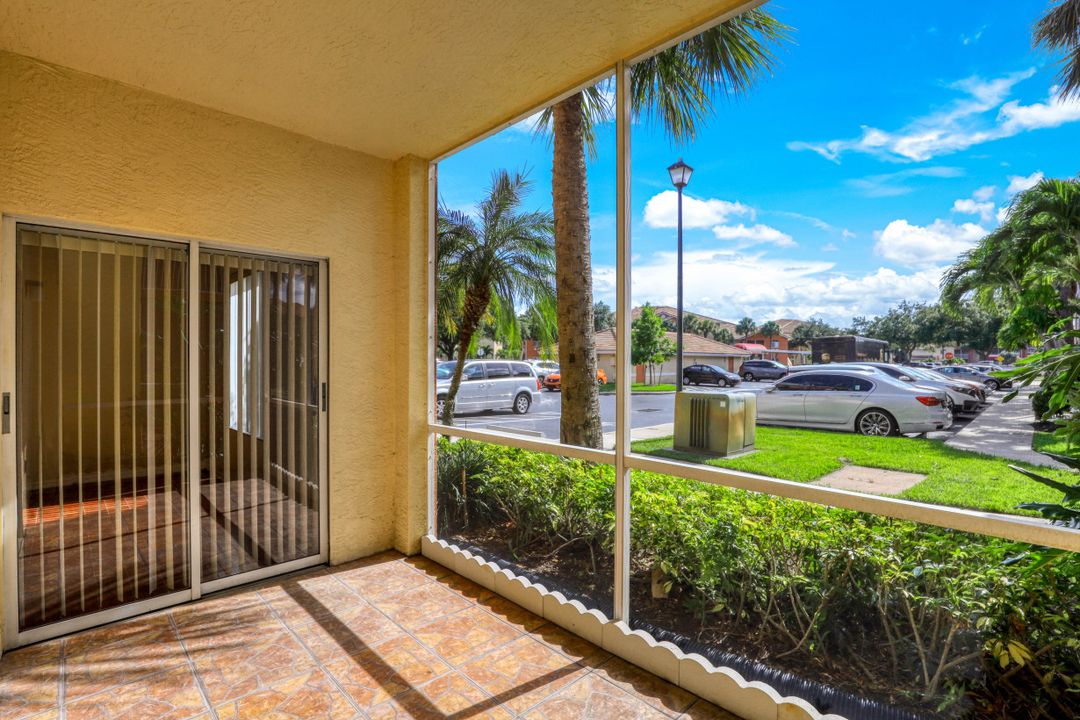 6481 Aragon Way #104, Fort Myers, FL 33966