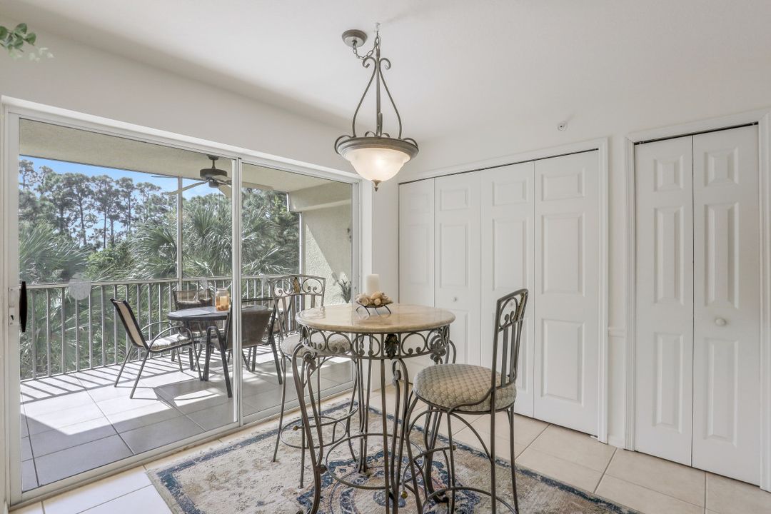 15415 Cedarwood Ln #204, Naples, FL 34110