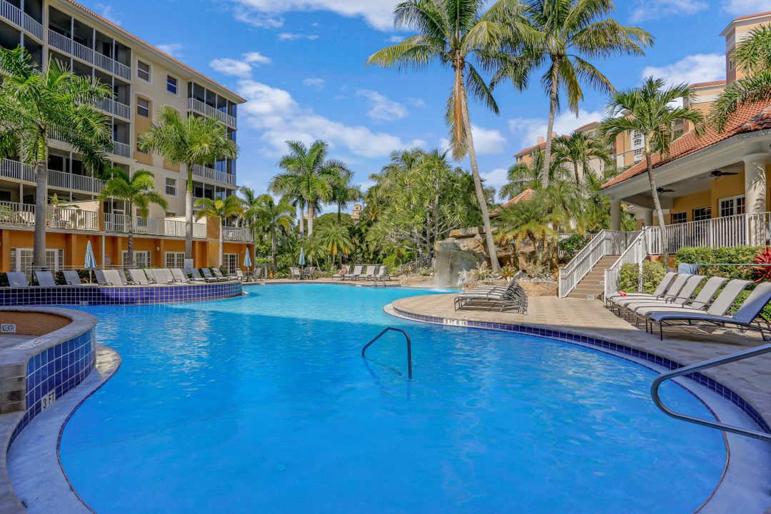 400 Flagship Dr #401, Naples, FL 34108