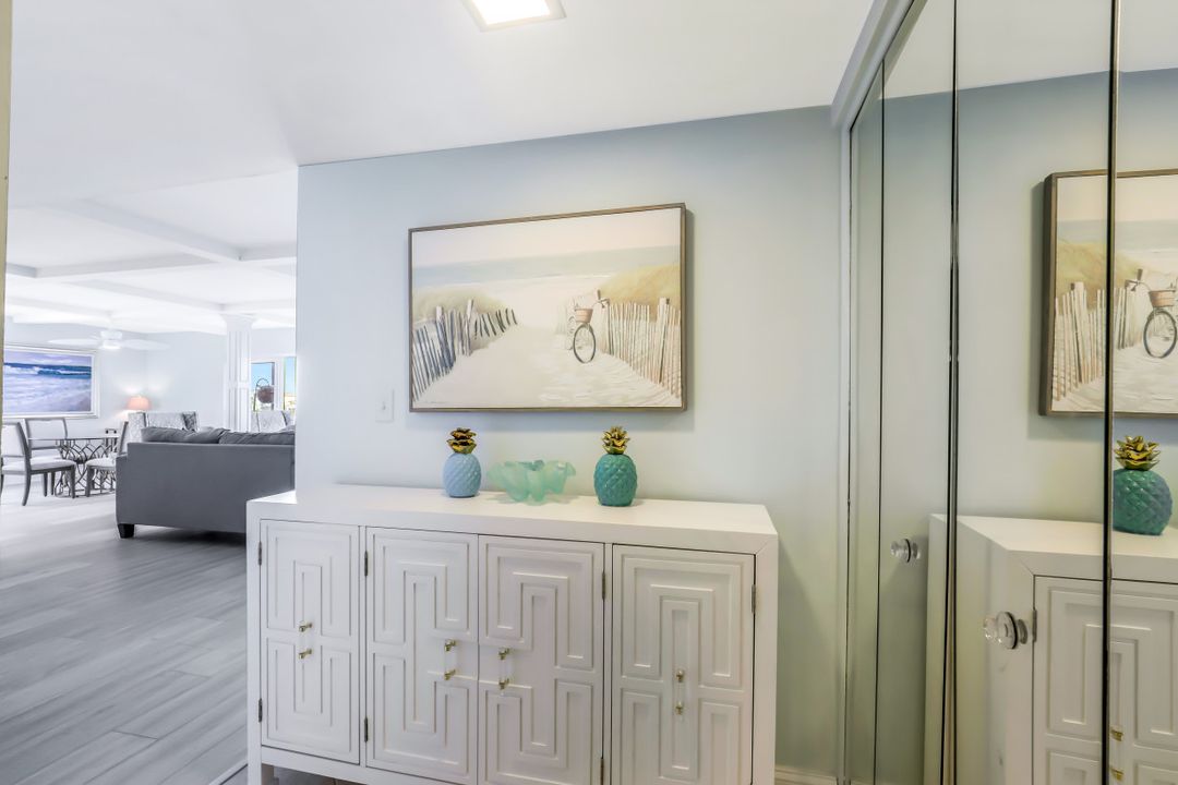 3420 Gulf Shore Blvd N #31, Naples, FL 34103