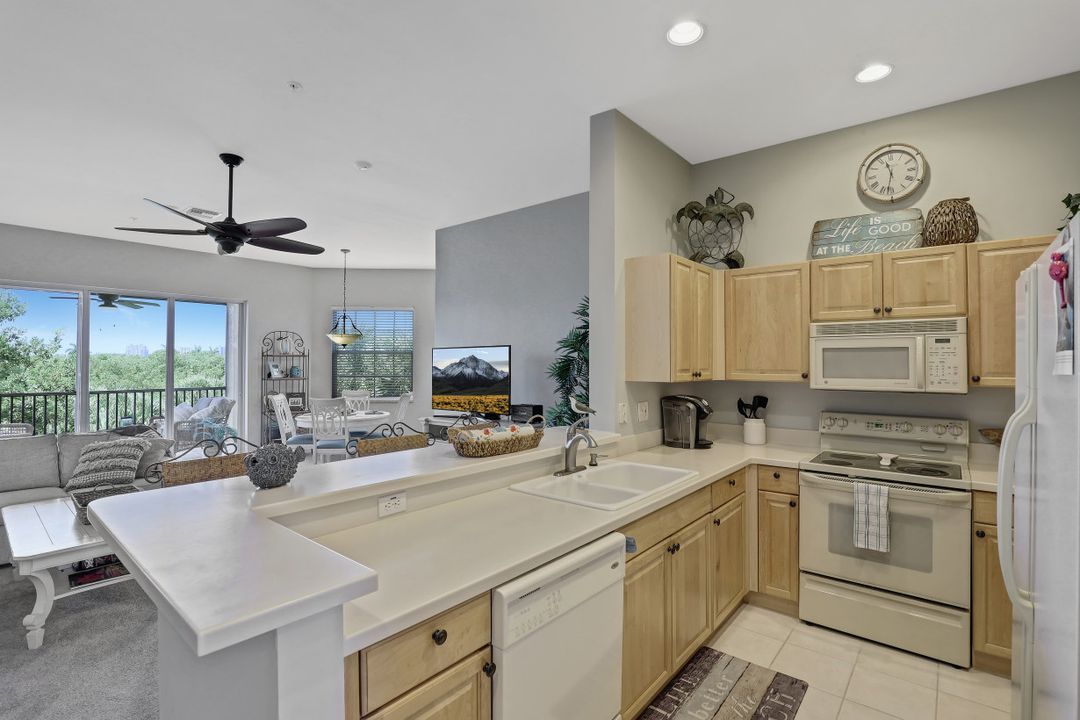 3441 Pointe Creek Ct #305, Bonita Springs, FL 34134