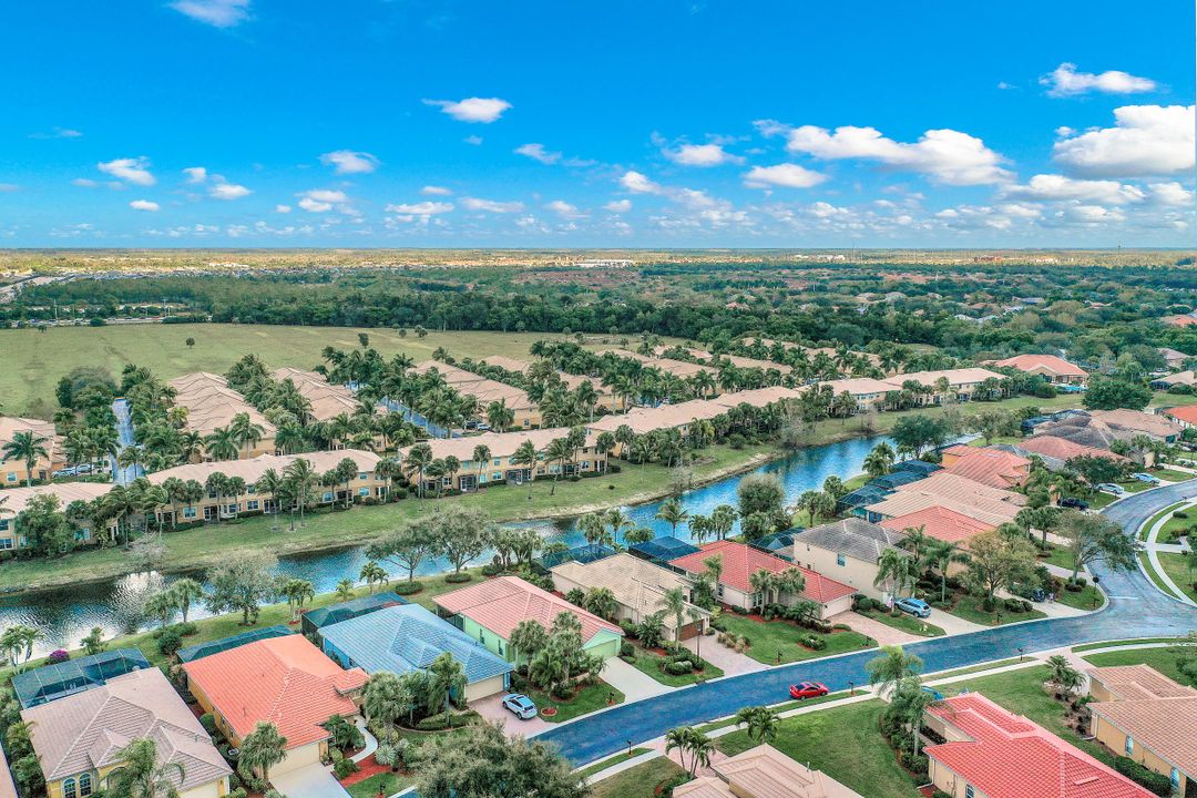 20060 Rookery Dr, Estero, FL 33928