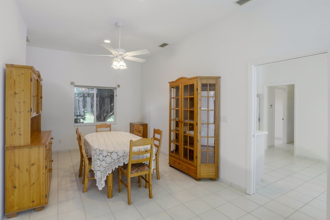 5364 Darby Ct, Cape Coral, FL 33904