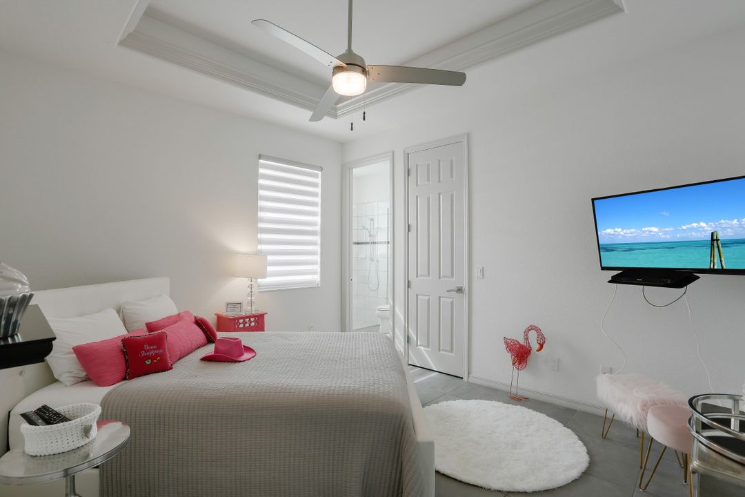 5341 Mikado Ct, Cape Coral, FL 33904