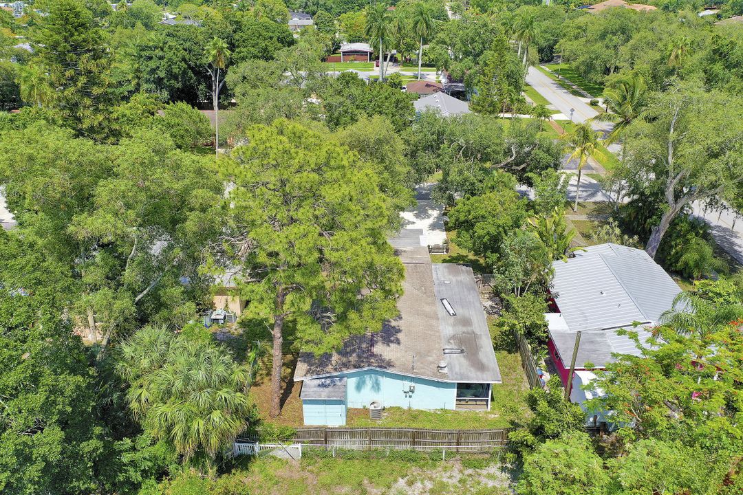 3950 Luverne St, Fort Myers, FL 33901