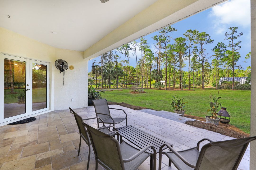 1491 20th Ave NE, Naples, FL 34120