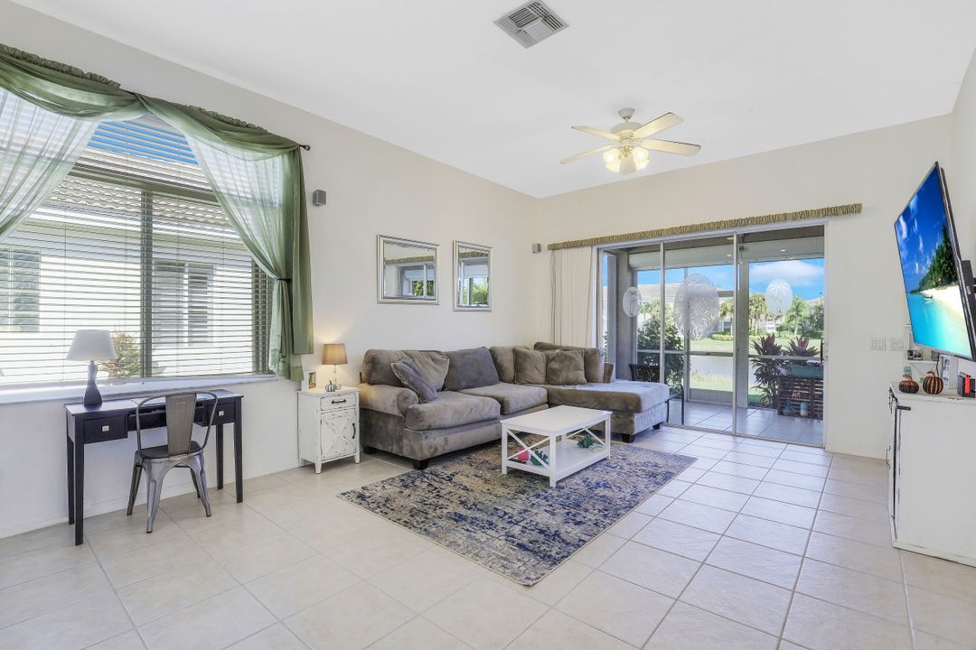 9290 Paseo De Valencia St, Fort Myers, FL 33908
