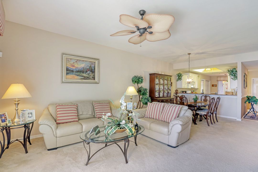2810 Cypress Trace Cir #2116, Naples, FL 34119