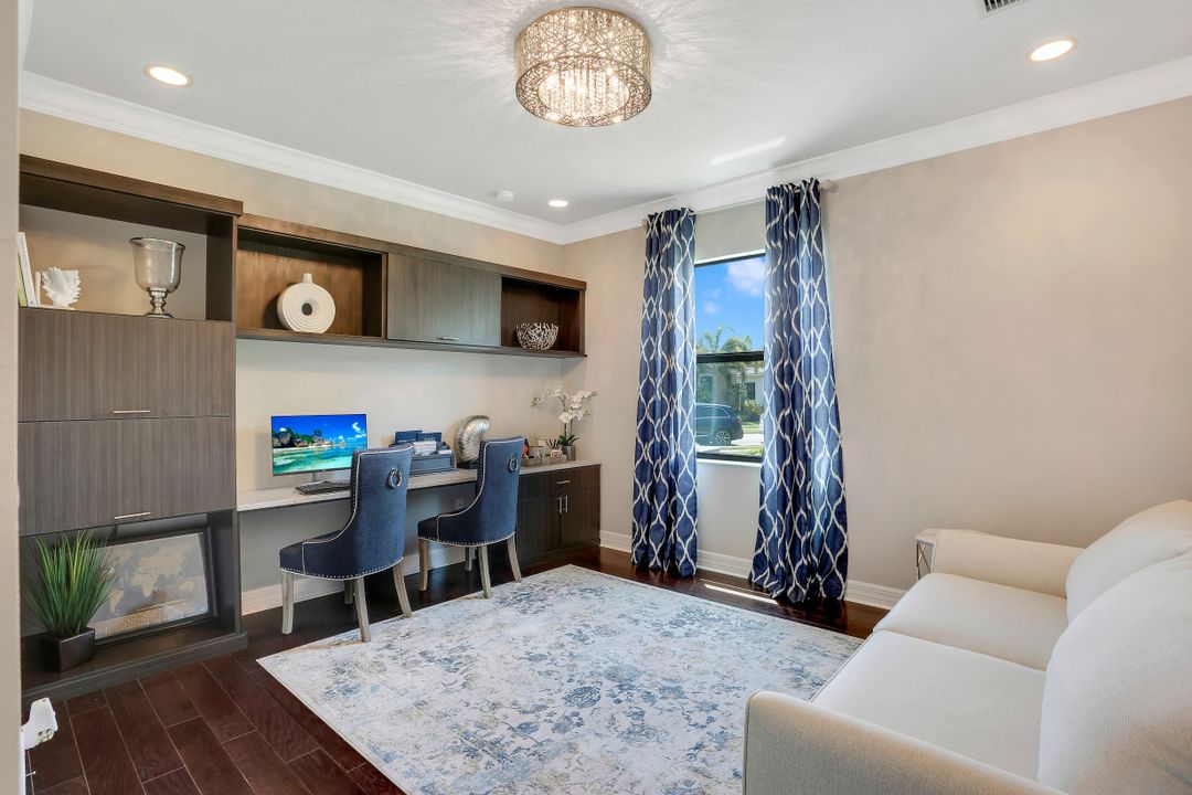 4600 Azalea Dr, Naples, FL 34119