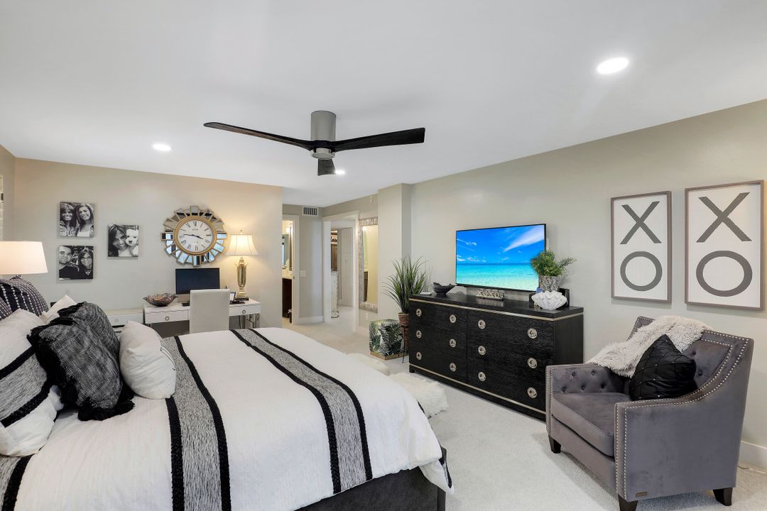 3333 Gulf Shore Blvd N #103, Naples, FL 34103