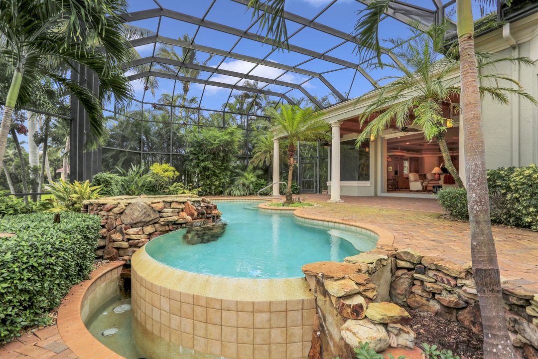 27280 Oak Knoll Dr, Bonita Springs, FL 34134