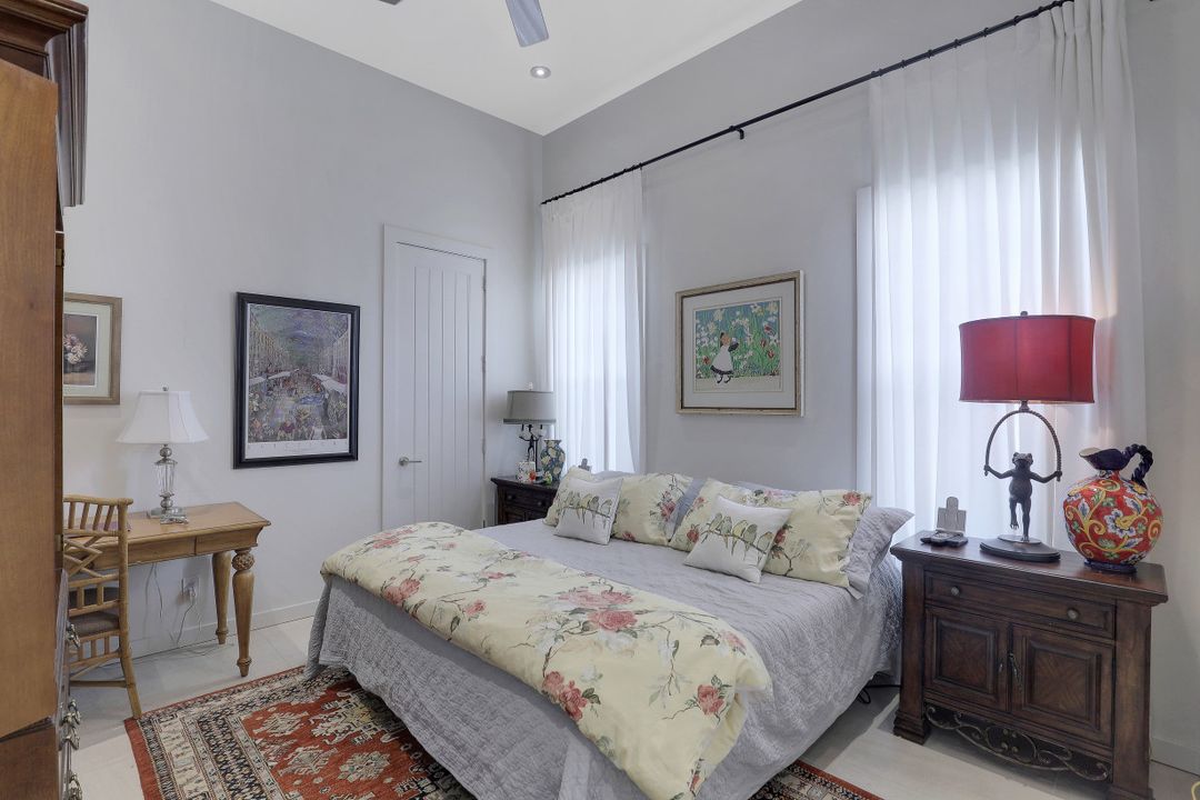 3255 Tavolara Ln, Naples, FL 34114