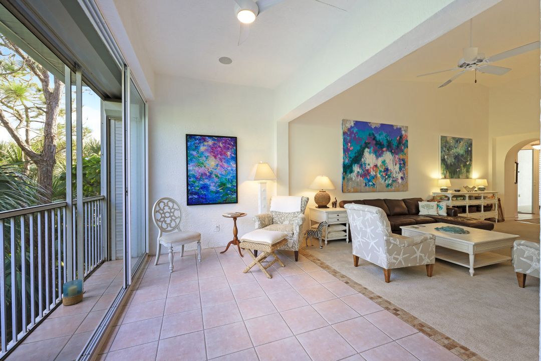 790 Bentwater Cir #203, Naples, FL 34108