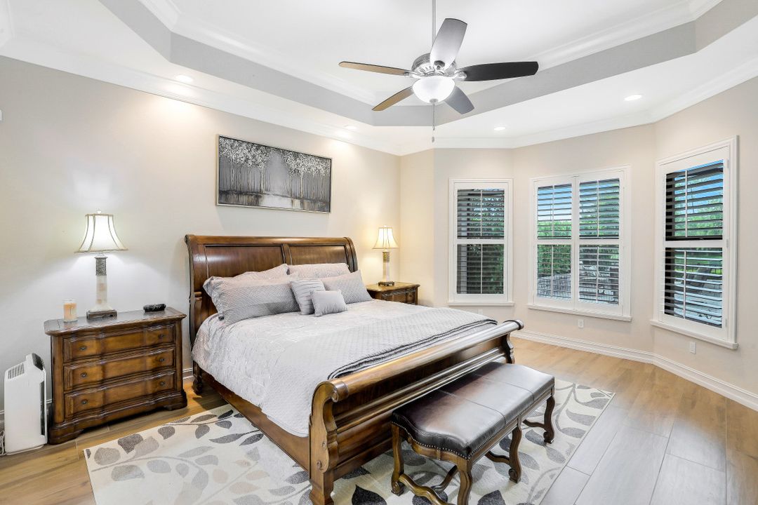 14713 Reserve Ln, Naples, FL 34109