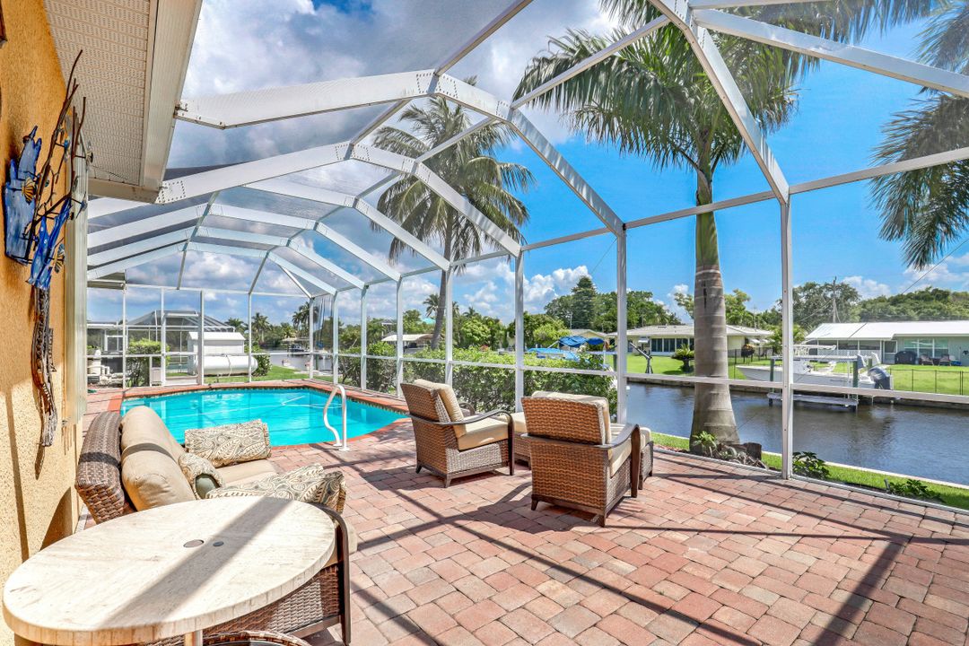 5267 Tiffany Ct, Cape Coral, FL 33904