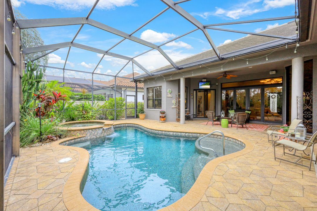 14690 Beaufort Cir, Naples, FL 34119