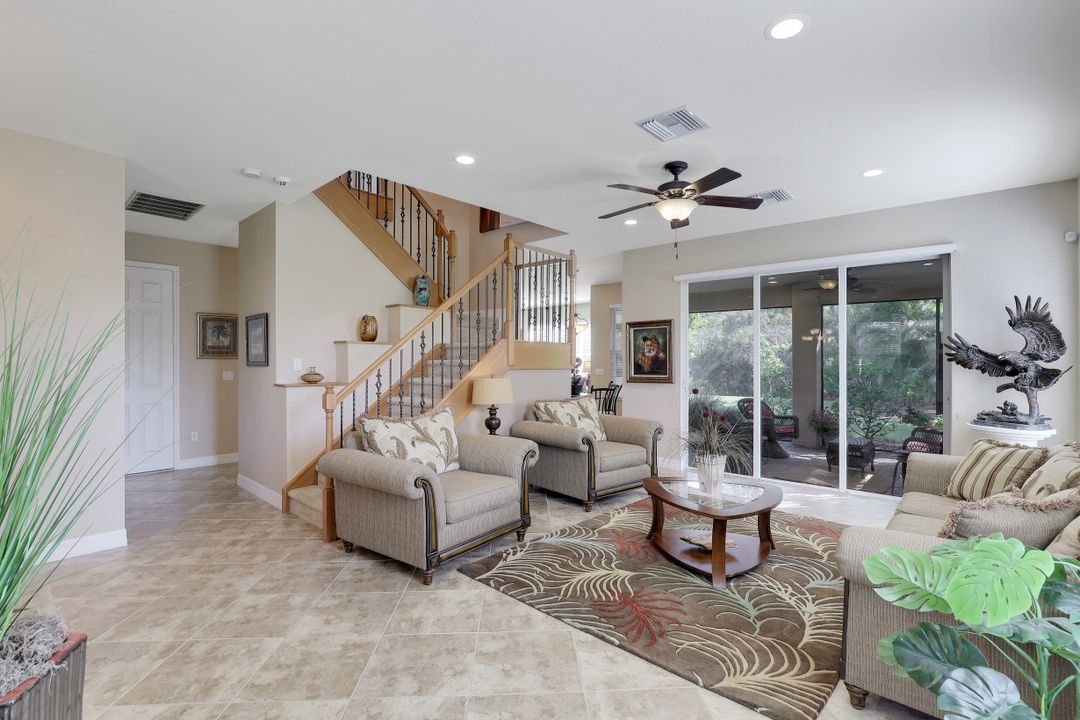 10106 Mimosa Silk Dr, Fort Myers, FL 33913