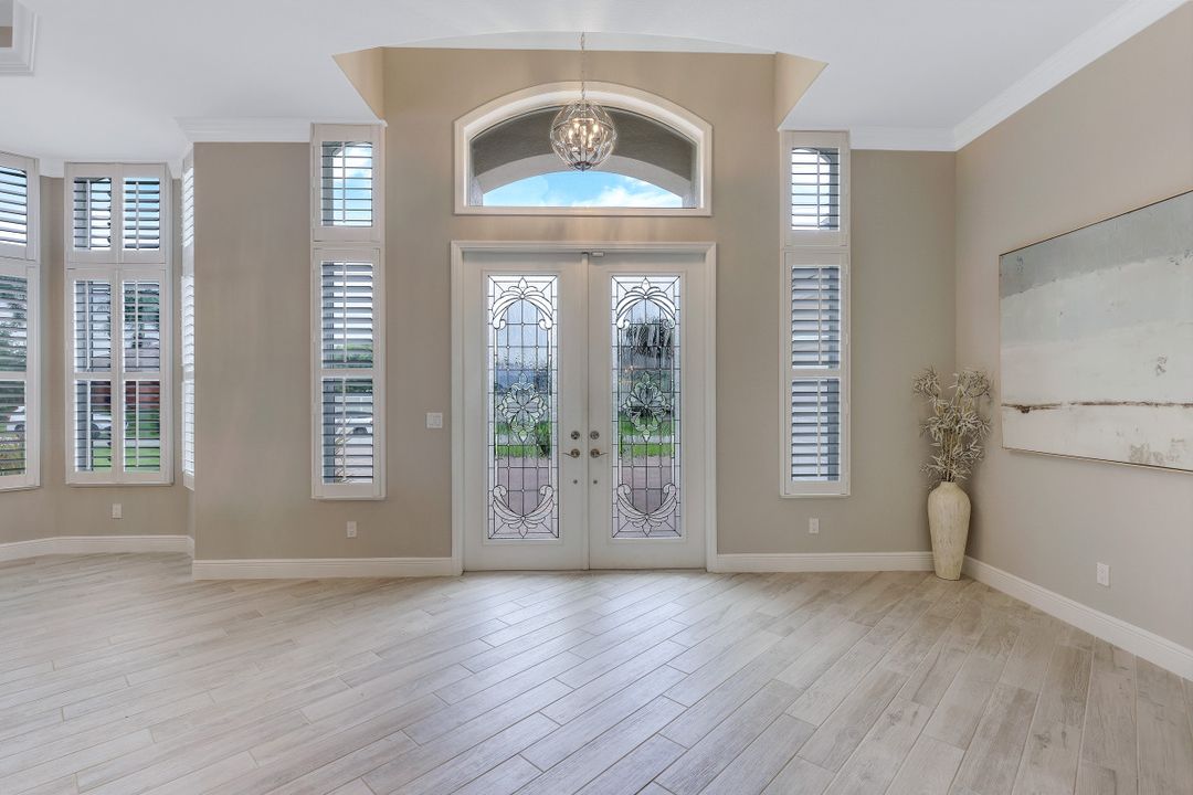 3026 SW 17th Pl, Cape Coral, FL 33914