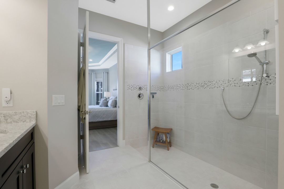 9403 Montelanico Loop, Naples, FL 34119