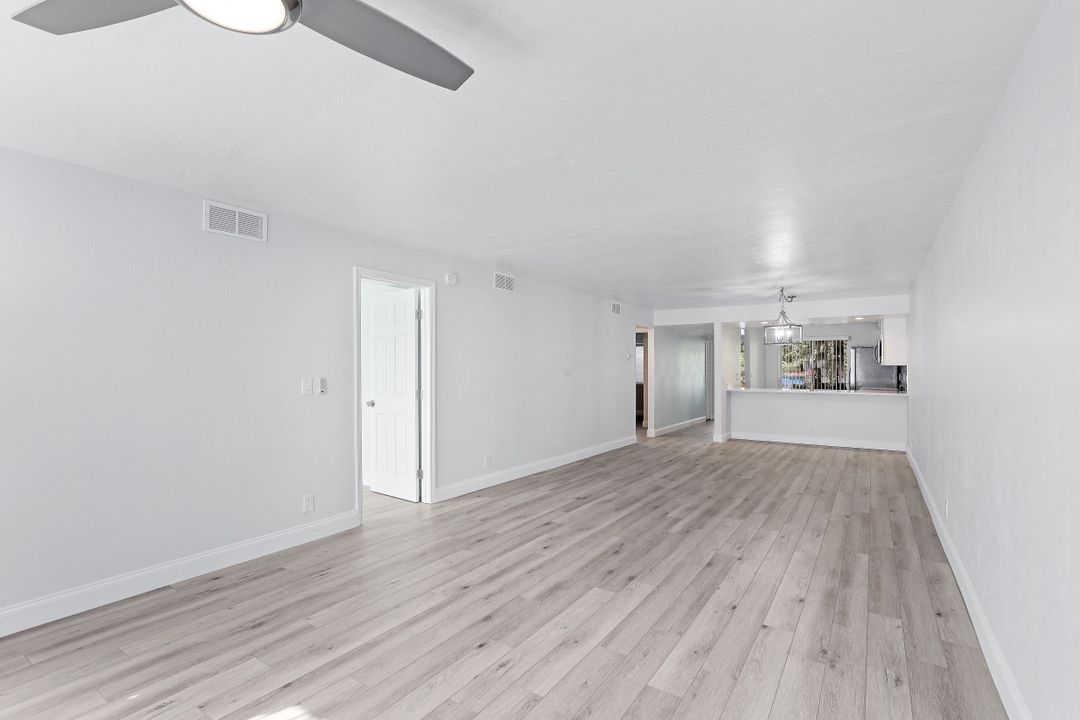 4001 Ice Castle Way #5, Naples, FL 34112