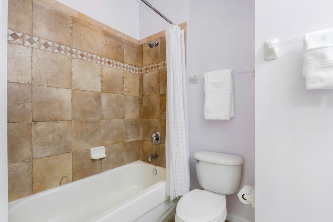 8330 Sumner Ave, Fort Myers, FL 33908