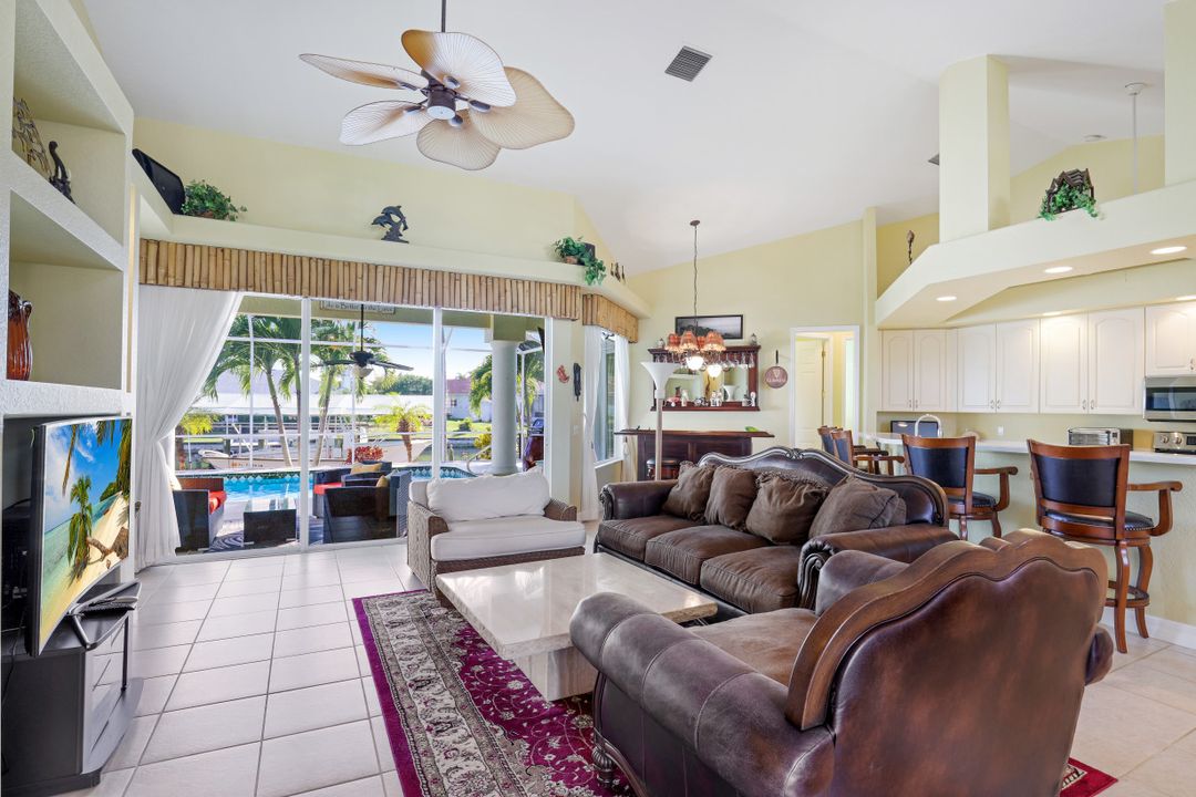 2902 SW 40th St, Cape Coral, FL 33914