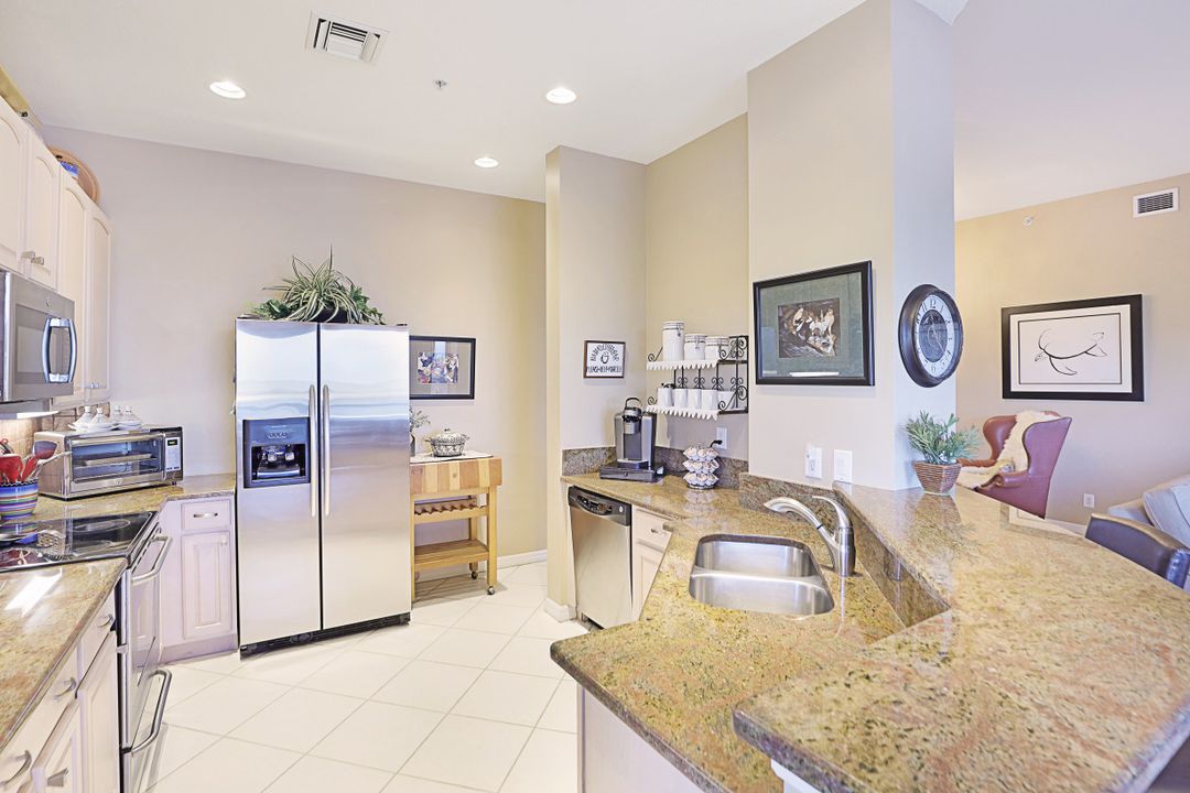 4141 Bay Beach Ln #4H6, Fort Myers Beach, FL 33931