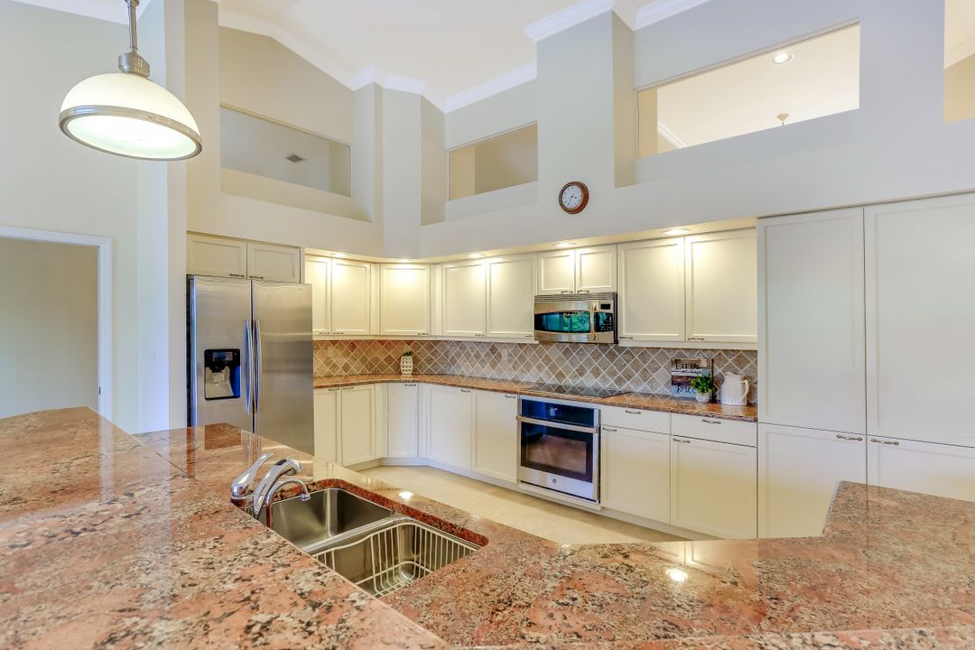 25071 Pennyroyal Dr, Bonita Springs, FL 34134