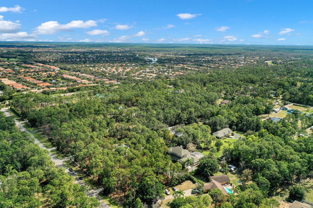 5760 Golden Oaks Ln, Naples, FL 34119