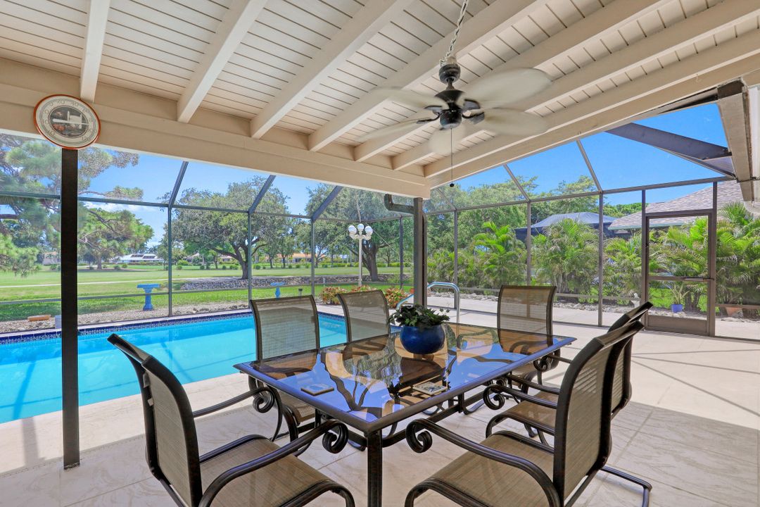 568 Nassau Rd, Marco Island, FL 34145