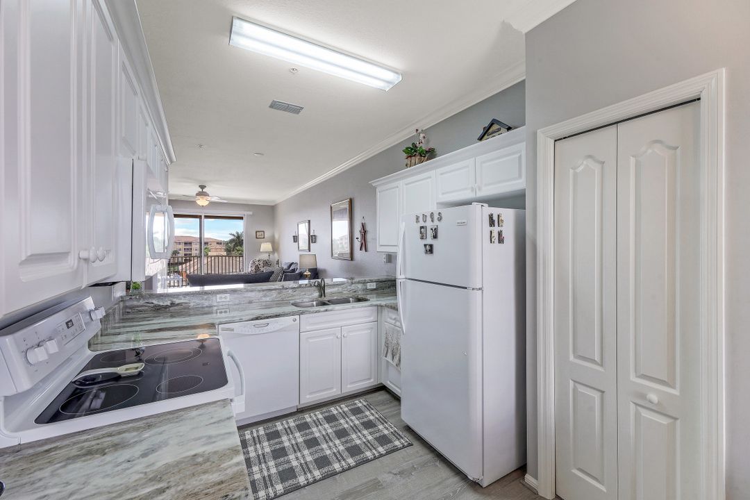 8550 Kingbird Loop  #646, Estero, FL 33967