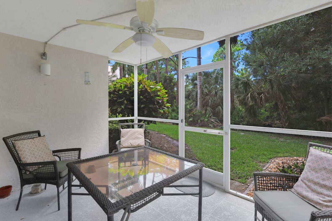 285 Naples Cove Dr #1106, Naples, FL 34110