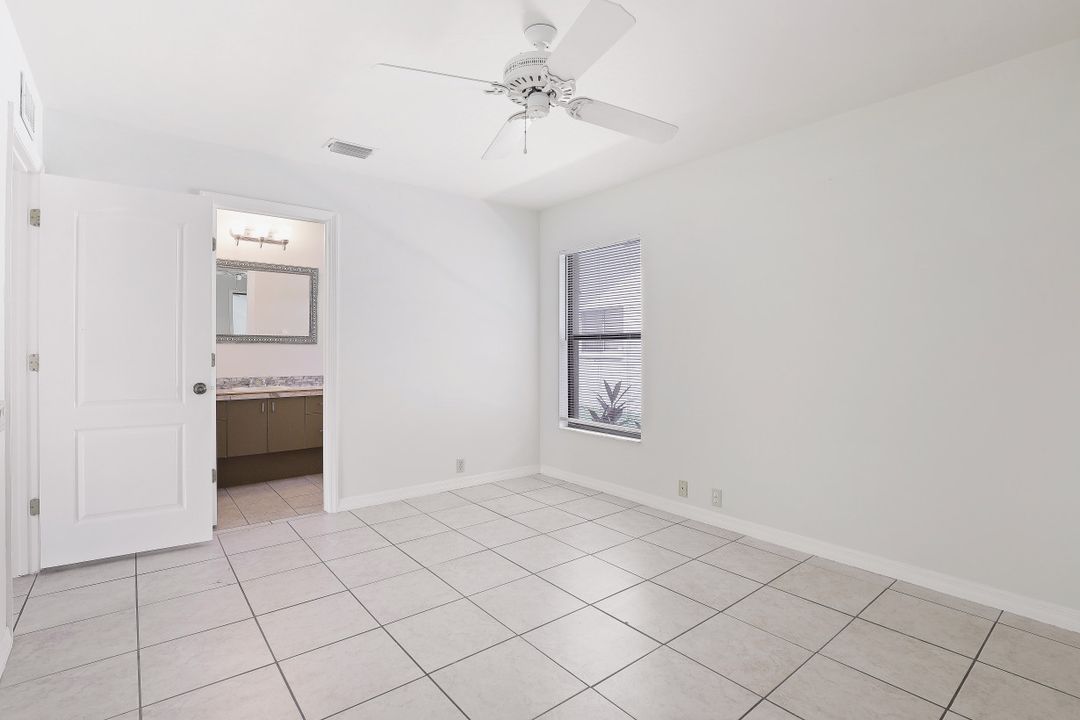 13202 Greywood Cir, Fort Myers, FL 33966